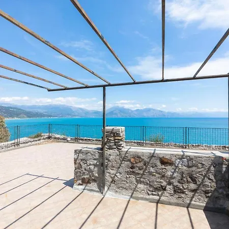 La Torre Villa Scario